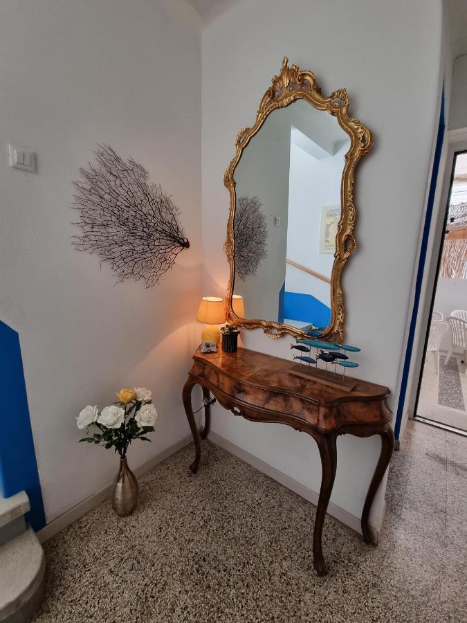 Villa Lisa - La Quiete E Il Profumo Del Mare Grado Luaran gambar